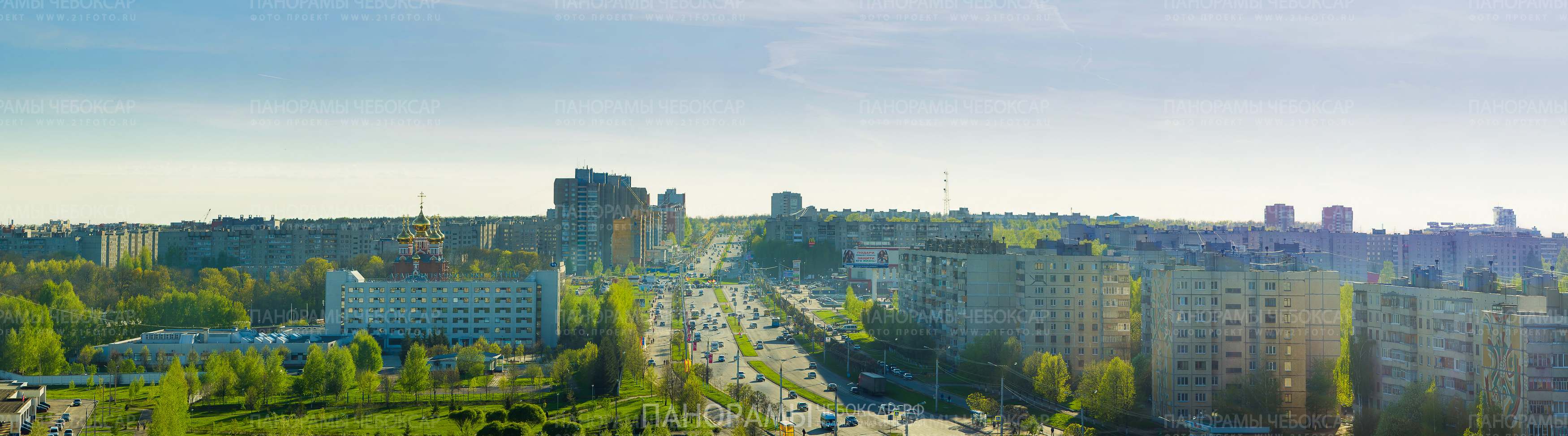 Проспект Тракторостроителей летом