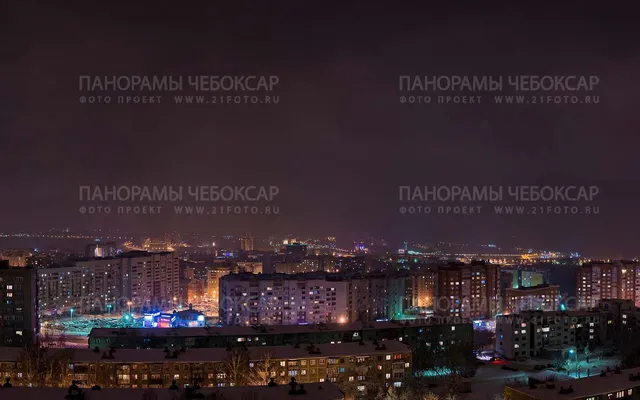 Ночные Чебоксары зимой в туман — центр города