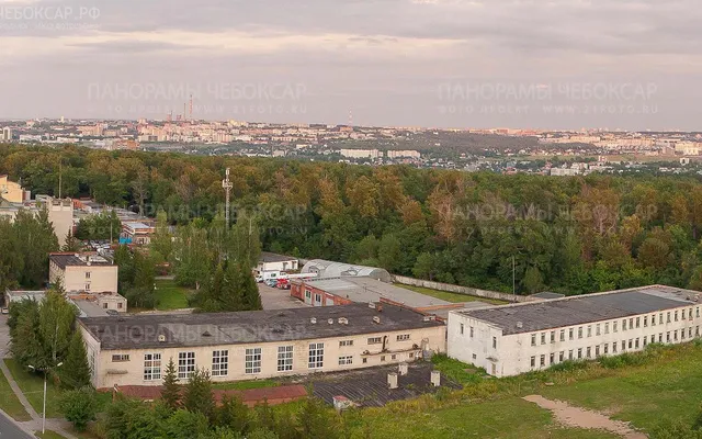 СЗР вид с многоэтажки на центр Чебоксар