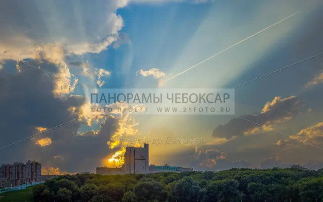 Театр Оперы и балета на закате