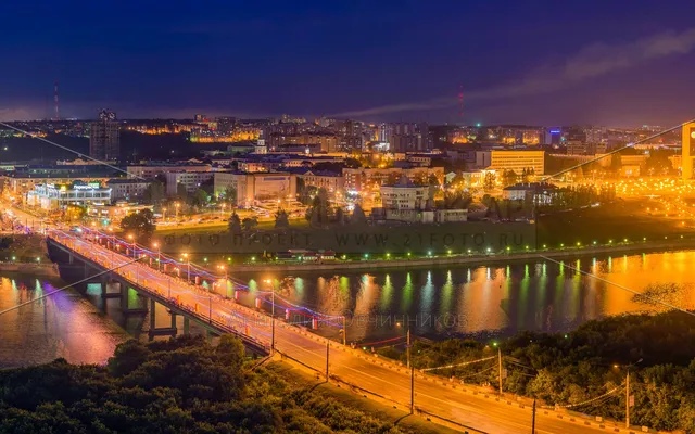 Московский мост 2015 в День Республики