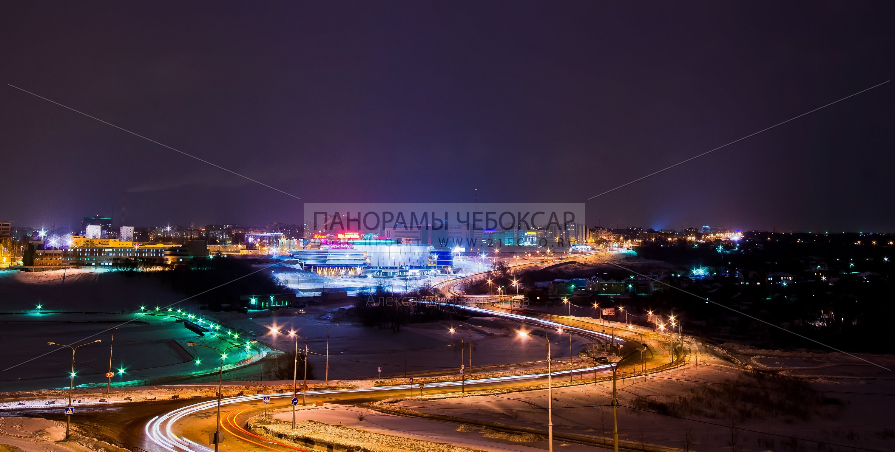 Вид на ТЦ Каскад с Академика Крылова