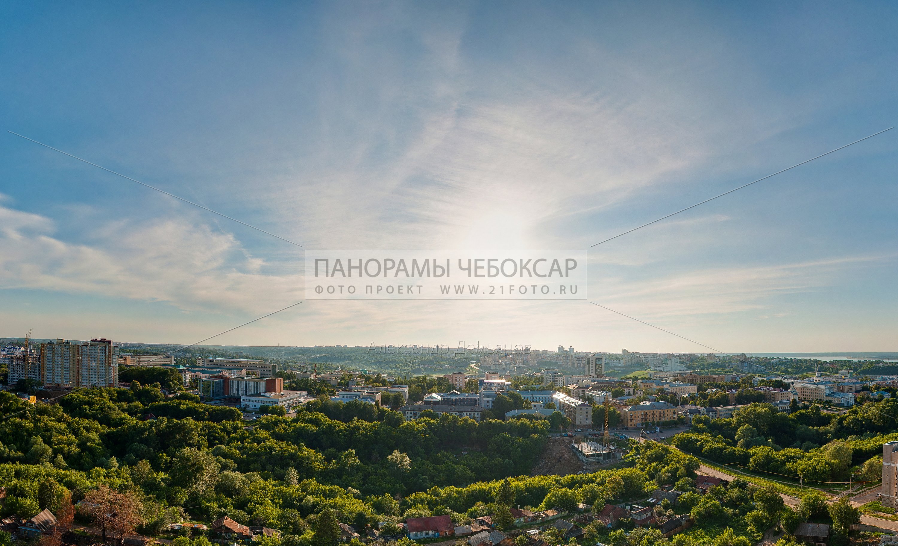 Центр города Чебоксары перед закатом